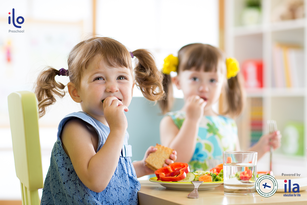 Steps to develop a menu for 2-year-olds.  