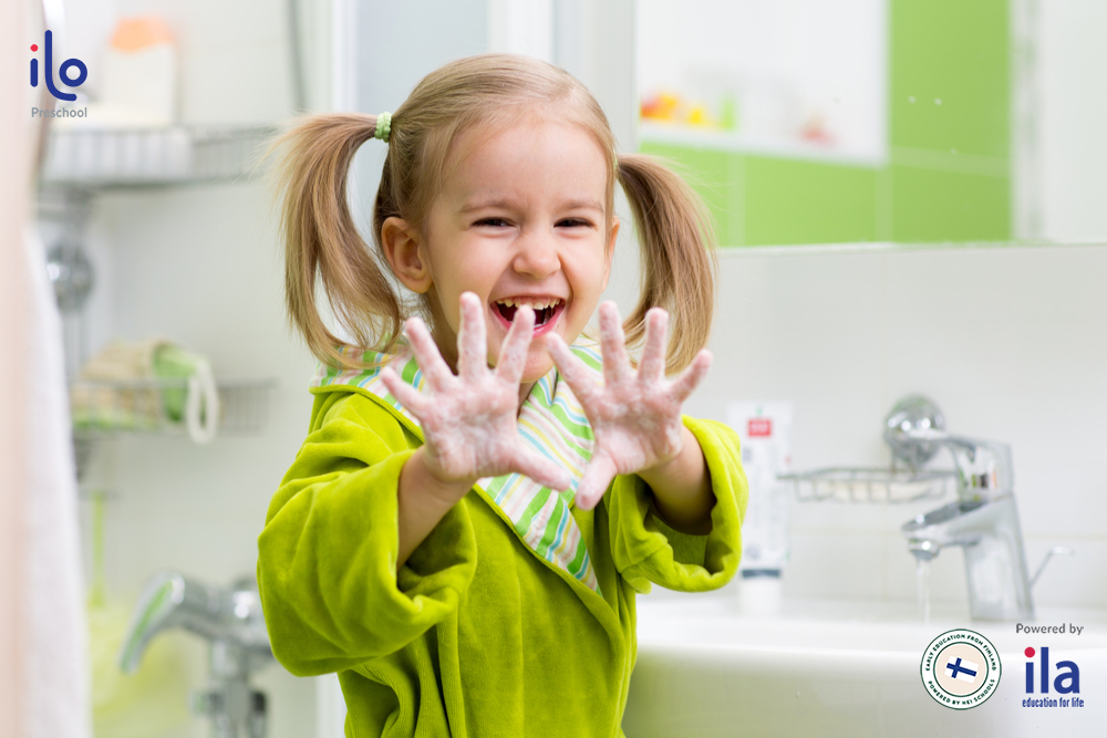 Làm thế nào để khuyến khích trẻ rửa tay?